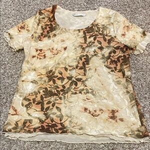 Elegant Floral Short Sleeve Top